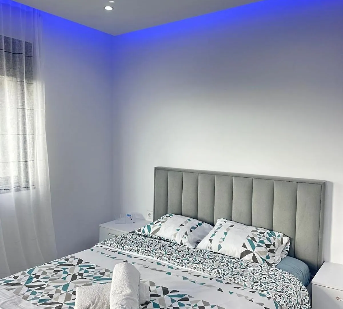 Gold Sea View Apartment Sarandë